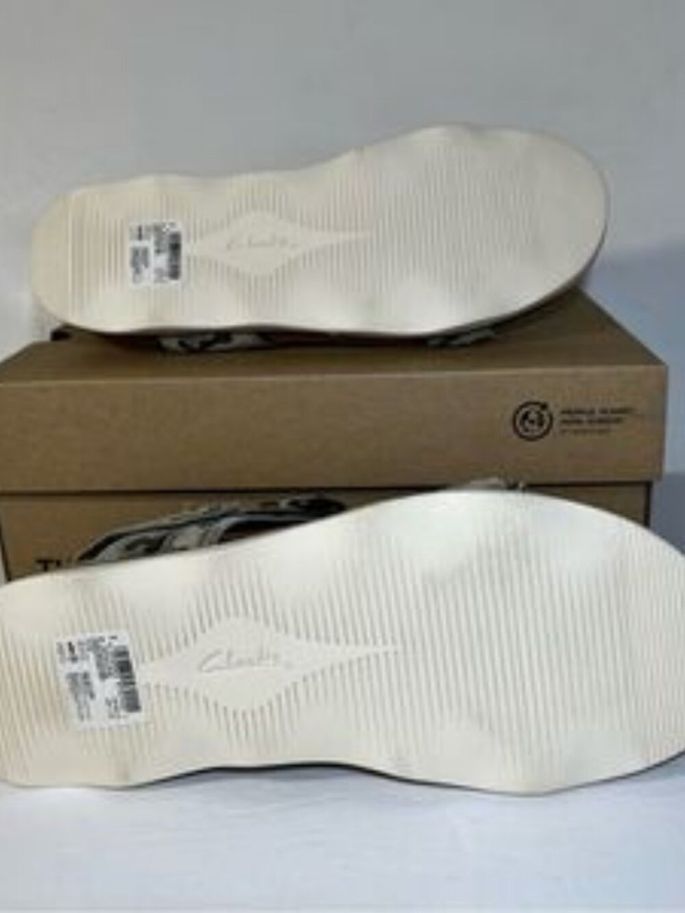 Clarks Collection Brynn Step Adjustable Sandals - Picture 6 of 6